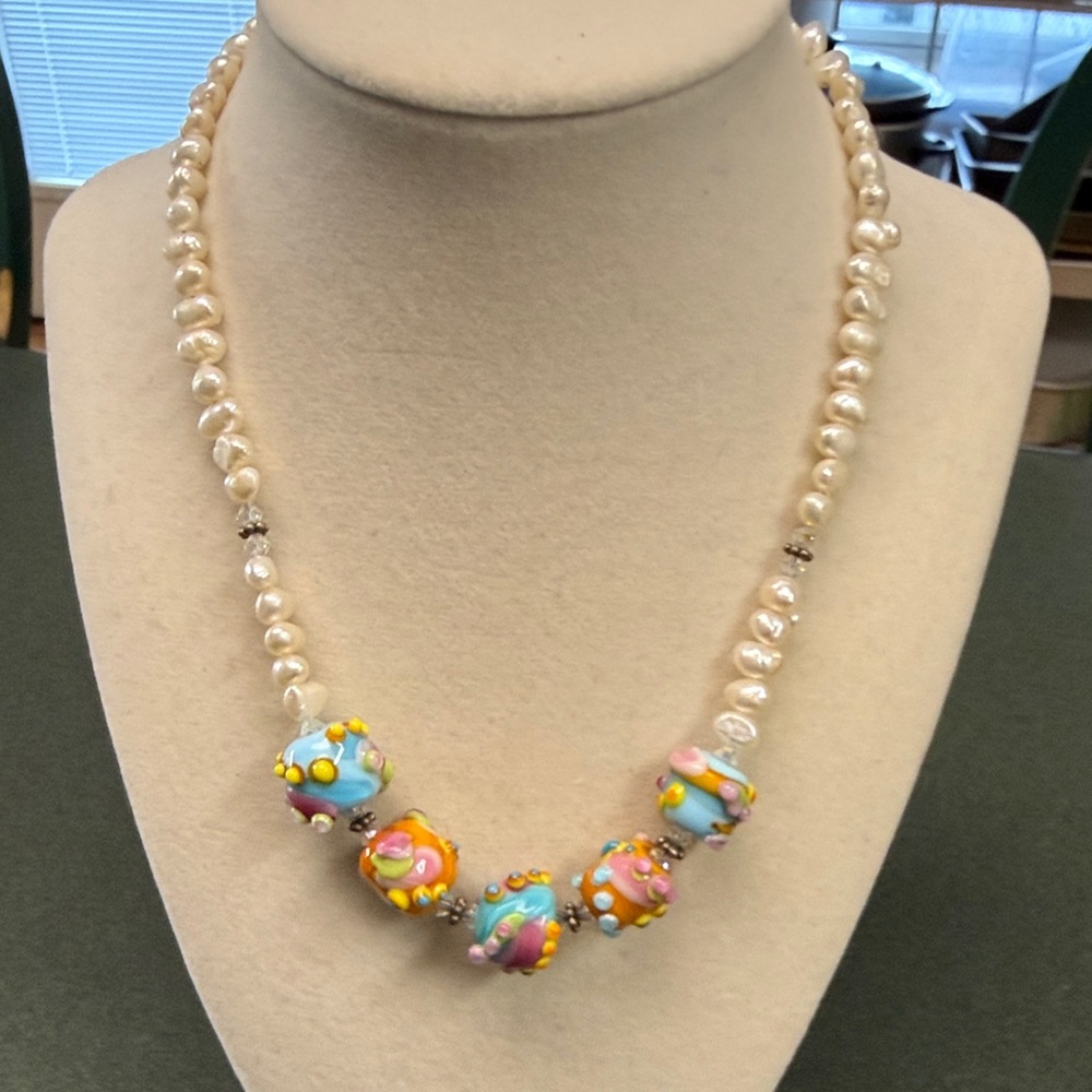 Elegant Fresh Water pearls and Hand-Painted “Wedding Cake” Glass Beaded Necklace